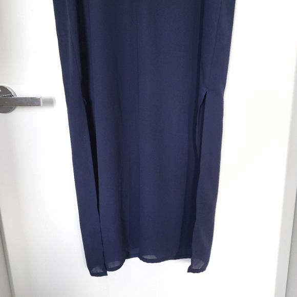 Aritzia Babaton V Neck Short Sleeves Navy Maxi Split Dress - Picture 8 of 12